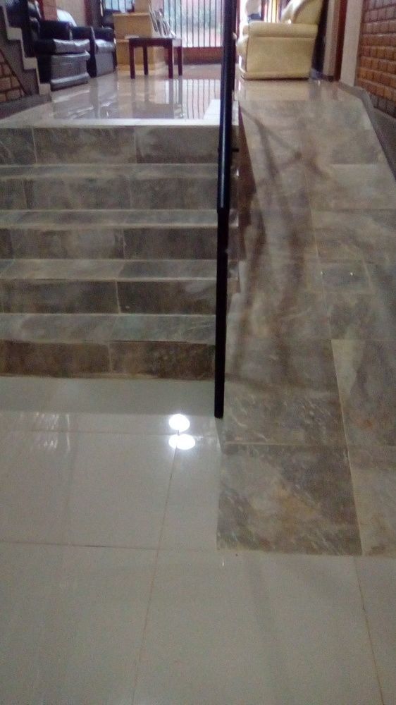 Apartahotel La Familia 2*