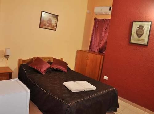 Apartahotel La Familia 2*
